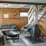 Cozy Home In Offersoy With Sauna Holiday home *