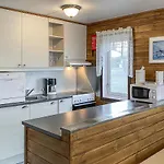 Holiday home Cozy Home In Offersoy With Sauna Offersoy