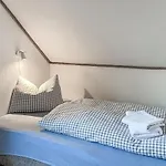 Holiday home Cozy Home In Offersoy With Sauna Offersoy