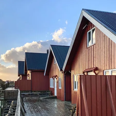 Cozy Home In Offersoy With Sauna Offersoy